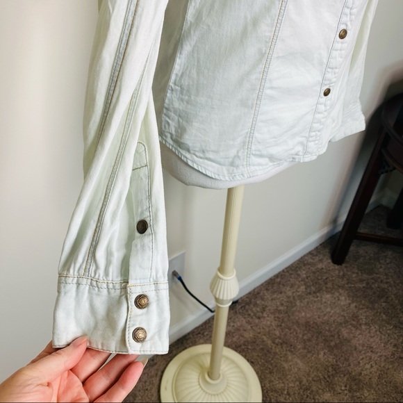 White Crow Light Blue Country Western Style Long Sleeve Snap Button Top - Picture 5 of 6